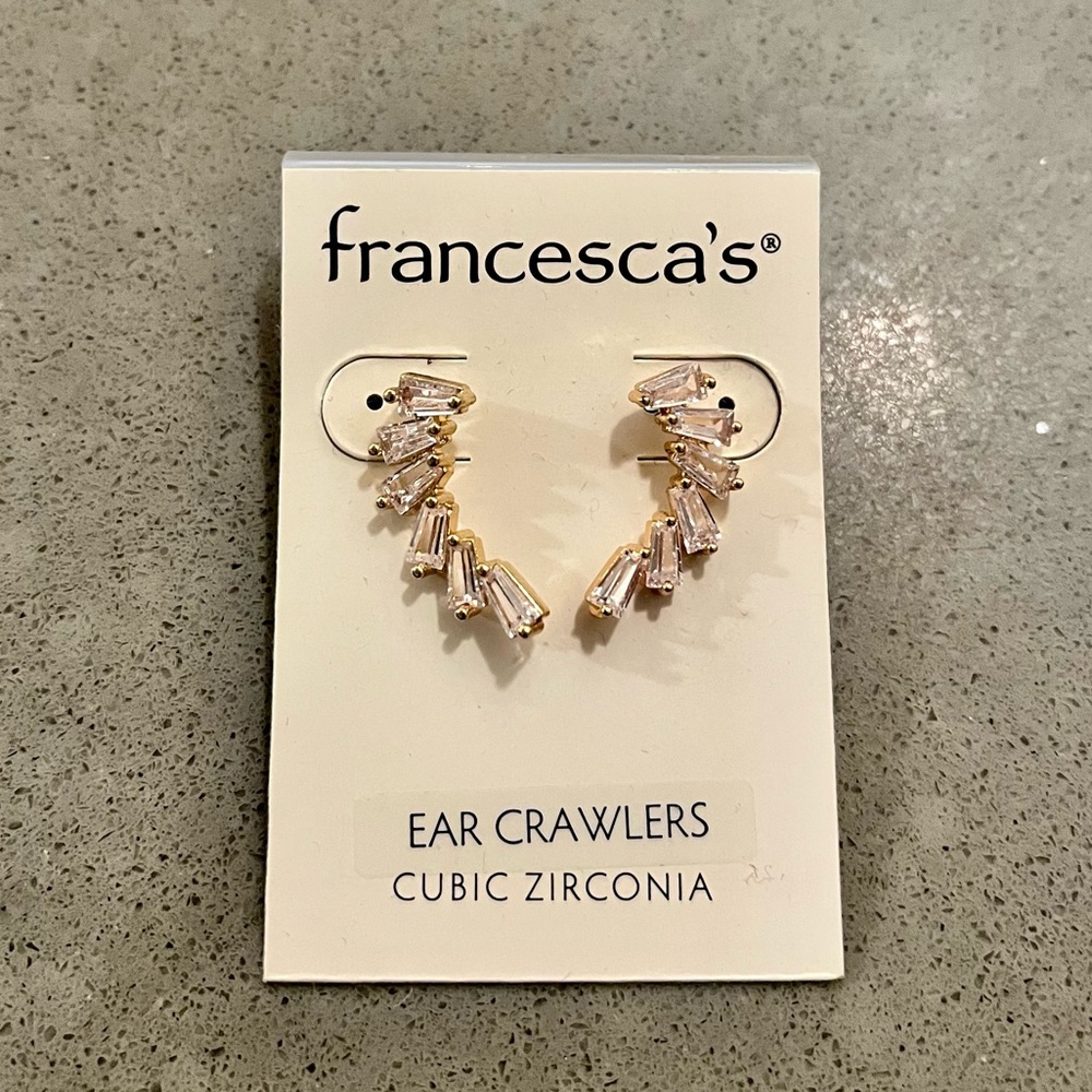 NWT Francesca’s Ada Baguette Ear Crawler Earrings